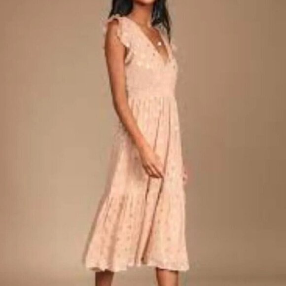 Lulu's Cause to Celebrate Mauve and Silver Ruffled Tiered Midi Dress S - Picture 3 of 11